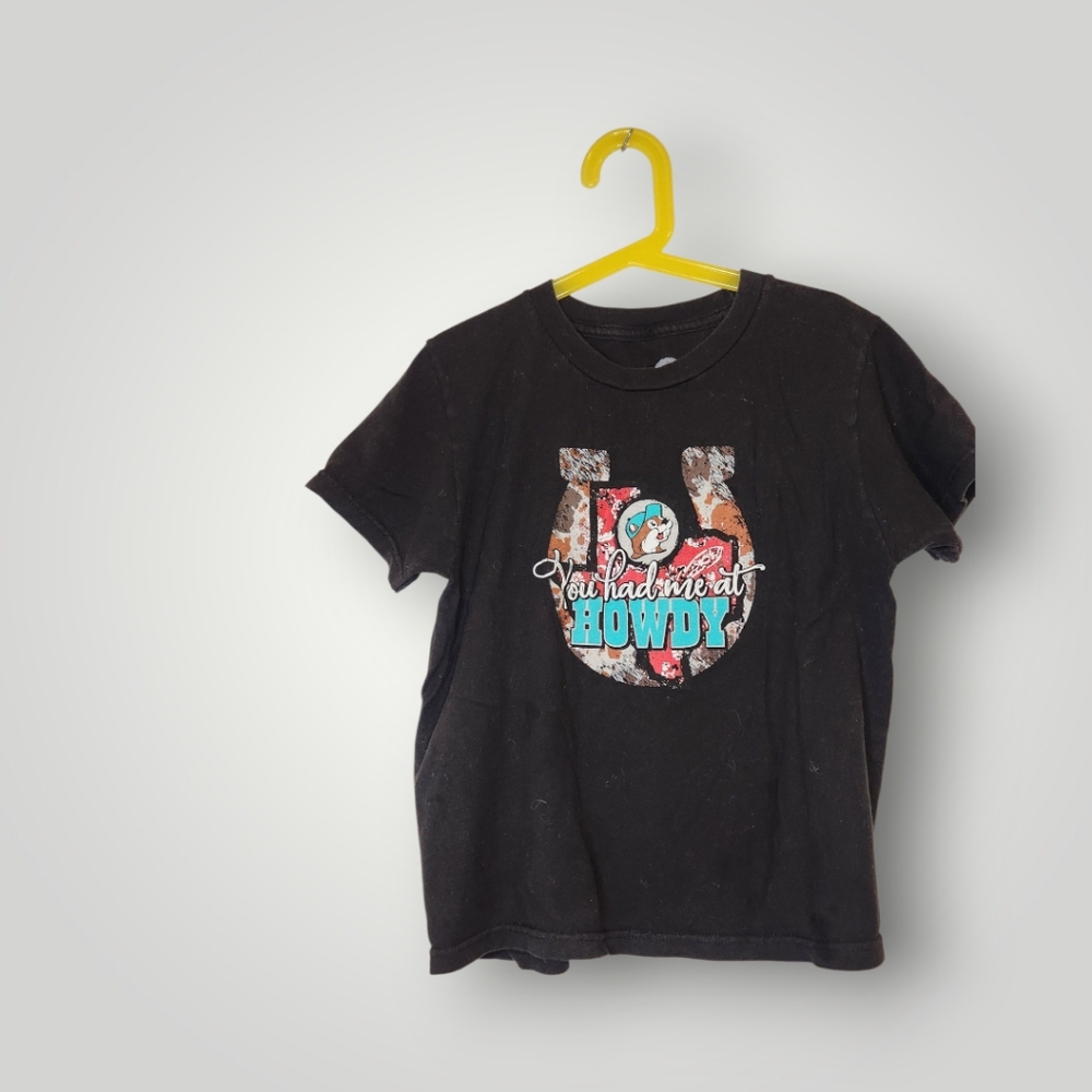 Buc-ees youth M you had me at howdy shirt tshirt - Picture 2 of 8